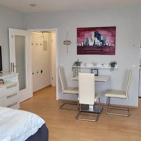 Ihr Bett Mit Blick Auf Weinberge *